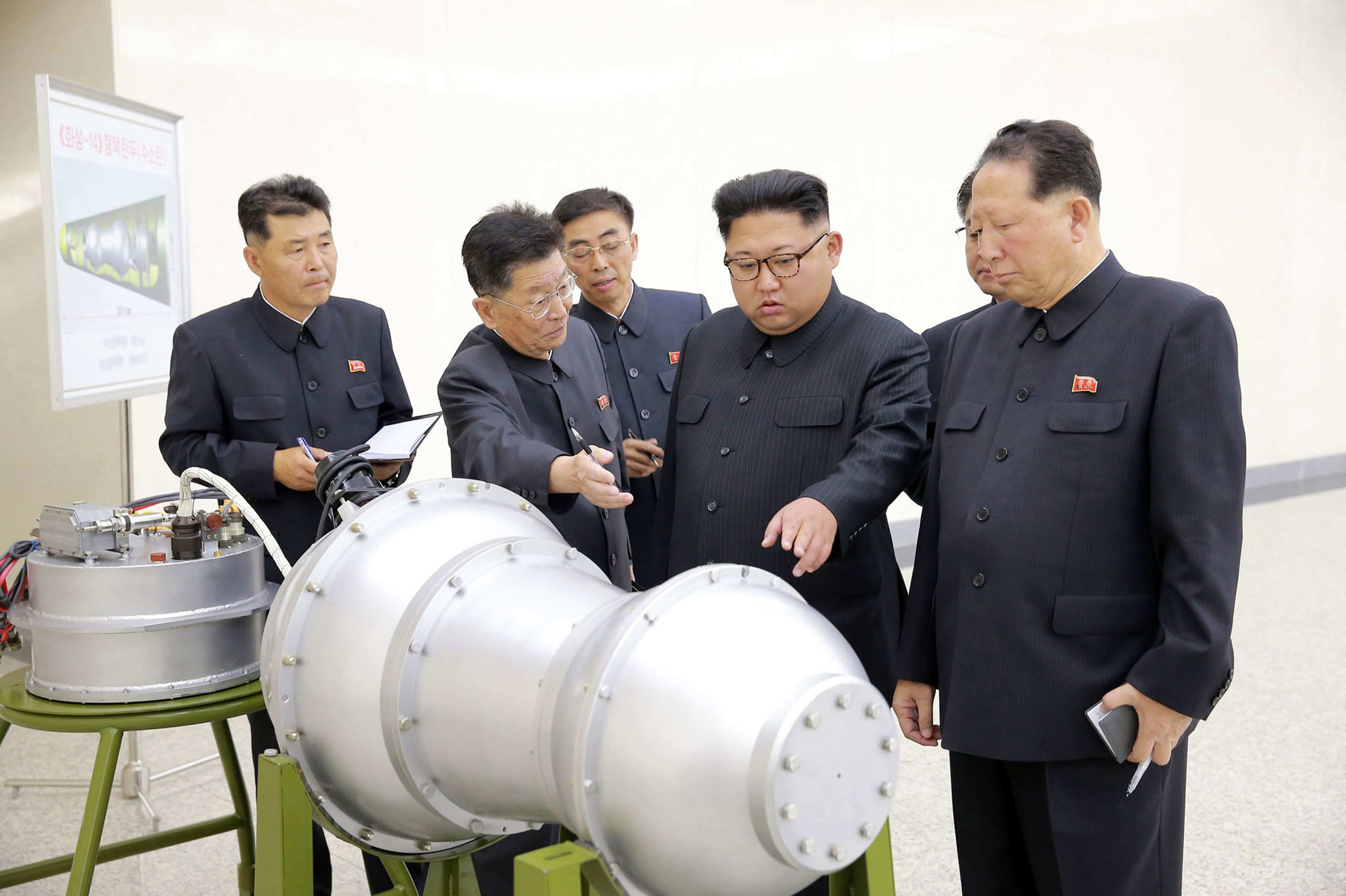  کیم جونگ‌اون از بمب هیدروژنی دیدن کرده است