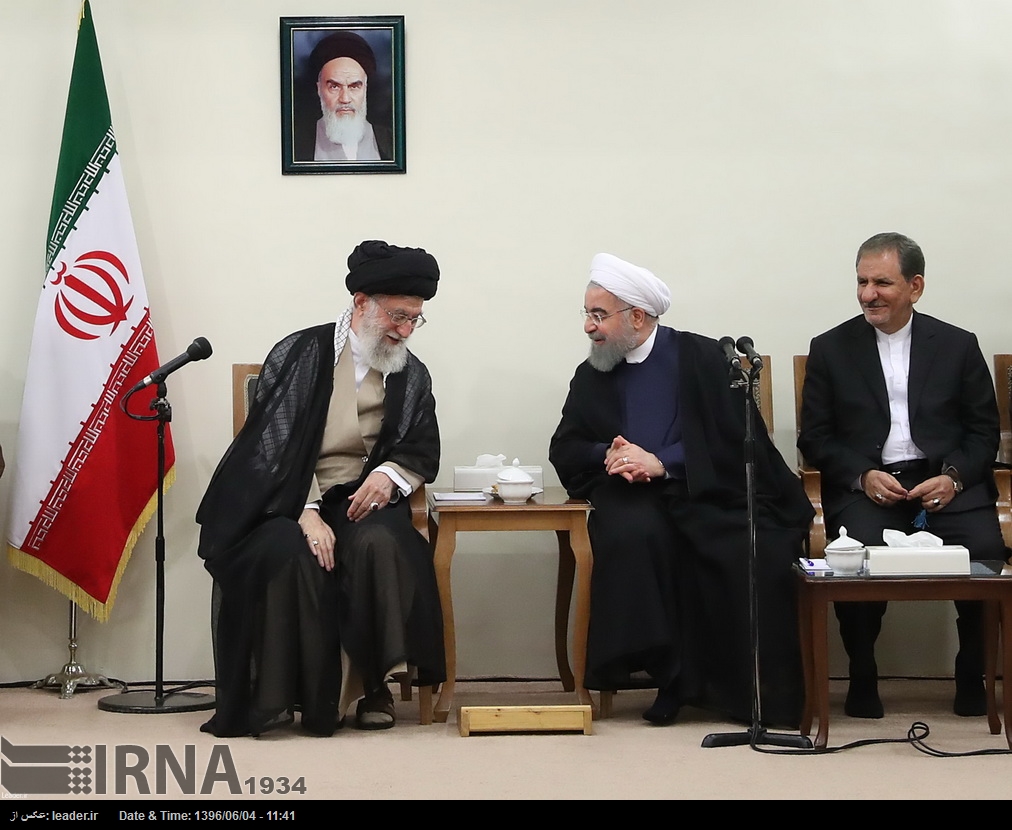 دیدار رئیس‌جمهوری و اعضای هیأت دولت با رهبر جمهوری اسلامی ایران