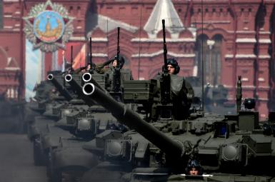 رئیس‌جمهوری اوکراین: روسیه آماده جنگی عظیم با غرب می‌شود