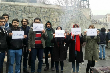  انتقادها از دستگیری و بازداشت معترضان و از جمله دانشجویان