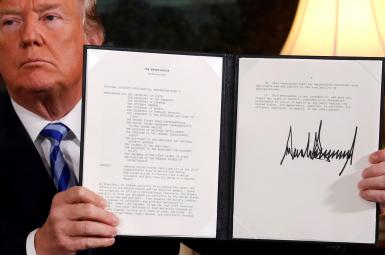 امضای خروج آمریکا از برجام، ازسوی دونالد ترامپ