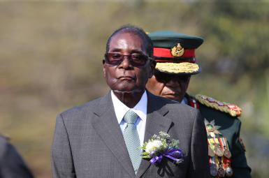 موگابه در آستانه استیضاح