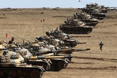 استقرار تانک های ارتش ترکیه درمرز سوریه درنزدیکی عفرین