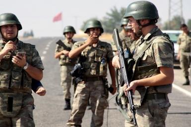 کشته و زخمی شدن ۸ سرباز ترکیه در نزدیکی مرز ایران
