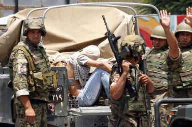 عناصر النصره عرسال لبنان را به سمت سوریه ترک می‌کنند