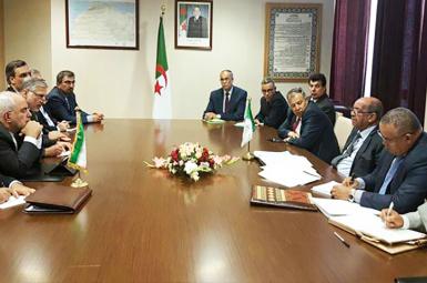   محمدجواد ظریف  در دیدار با همتای الجزایری 