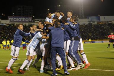 تیم ملی آرژانتین با پیروزی پرگل مقابل اکوادور مسافر روسیه شد.