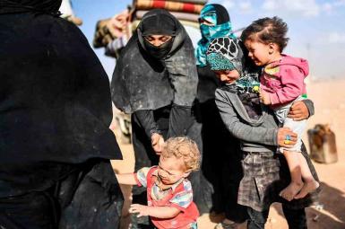 در ۸ روز ۹۵ هزار نفر منازل خود را در دیرالزور سوریه ترک کردند