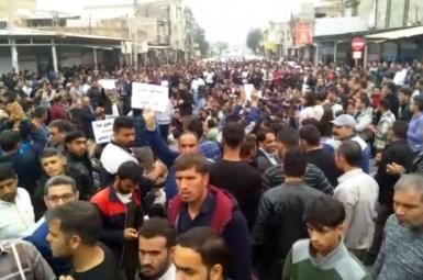 Workers protesting in southwestern Iran in 2018.
