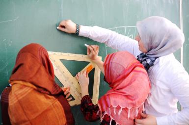 دختران مسلمان در مدارس انگلیس