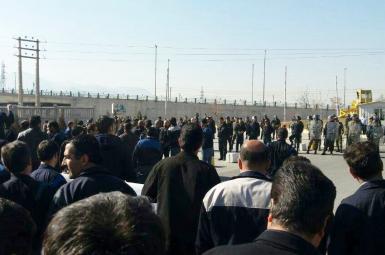 کارگران معترض کارخانه آذرآب