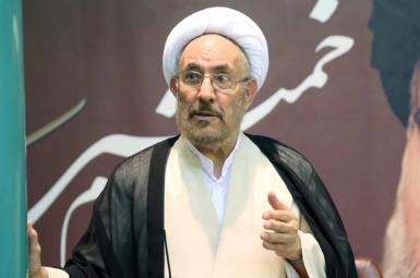 Ali Younesi, Iran's ex-intelligence minister. FILEPHOTO