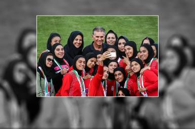 کی‌روش: سیاست عدم ورود زنان ایرانی به ورزشگاه‌‌ها باید تغییر کند