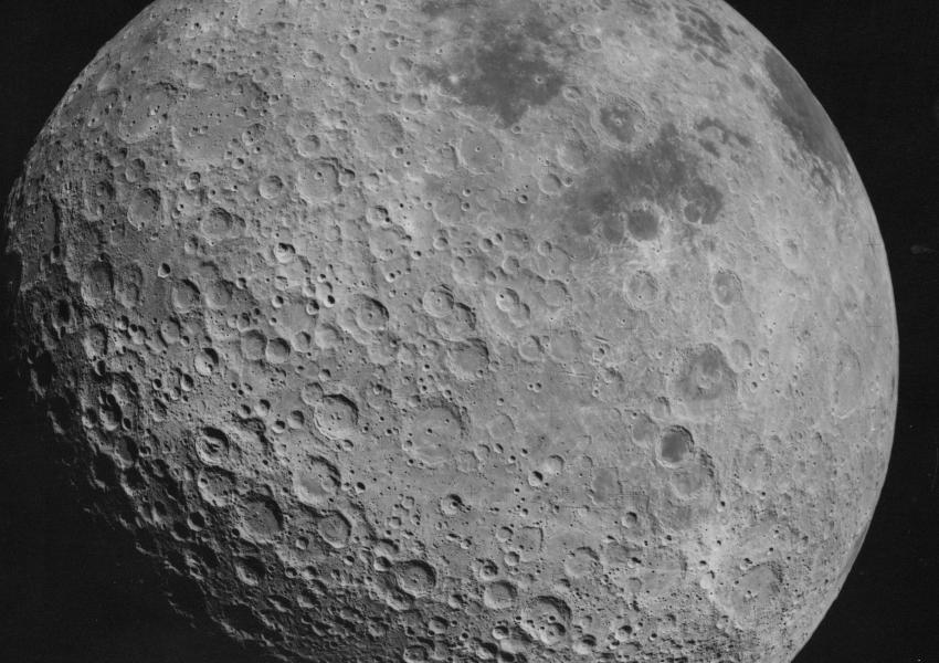تصویر ناسا از آن سوی ماه