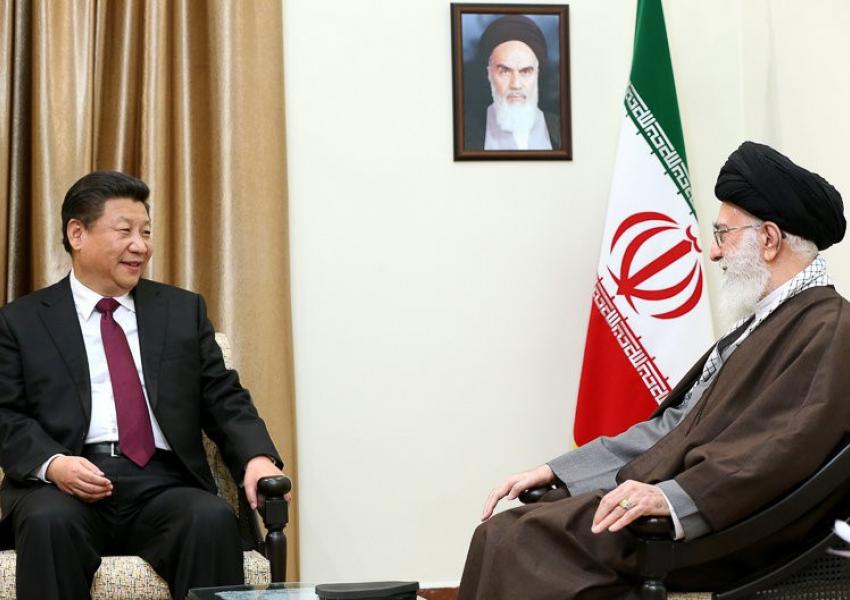 China President Xi Jinping meeting with Iran's Ali Khamenei in January 2016