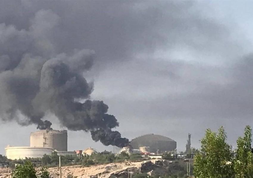 Blaze in Iran's Kharg oil terminal. August 10, 2021