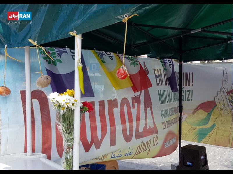 آویزان کردن سیب‌زمینی و پیاز برای مخالفت با خرید رای و توزیع هدایای انتخاباتی